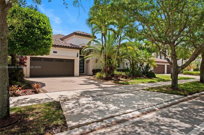 5265 Sw 171st Ave, House other with 4 bedrooms, 2 bathrooms and null parking in Miramar FL | Image 2