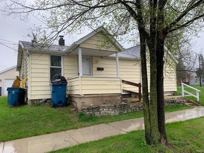 1422 Milburn Boulevard, House other with 3 bedrooms, 1 bathrooms and null parking in Mishawaka IN | Image 2