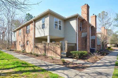 425 Summerwalk Cir, Chapel Hill, NC, 27517-8683 | Card Image