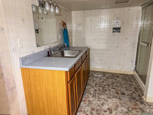 5698 Morgantown Pike, Home with 4 bedrooms, 2 bathrooms and 3 parking in Belington WV | Image 47