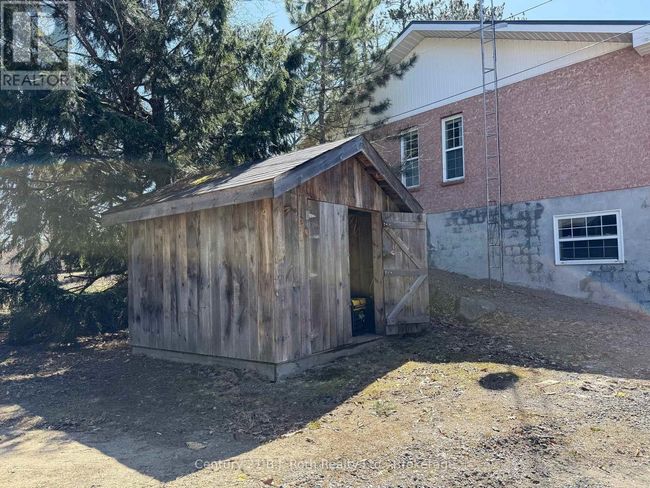 1087 Merkley Rd, House other with 2 bedrooms, 3 bathrooms and 10 parking in Gravenhurst ON | Image 36