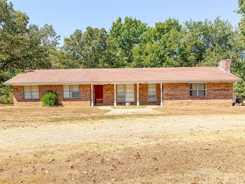 1372 N 4220 Rd, Hugo, OK, 74743-8530 | Card Image