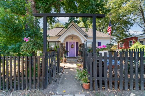 318 W Clinton Street, Clinton, MO, 64735 | Card Image