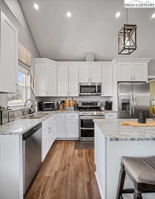 353 Turtle Ridge Rd, House other with 3 bedrooms, 2 bathrooms and null parking in Sparta NC | Image 10