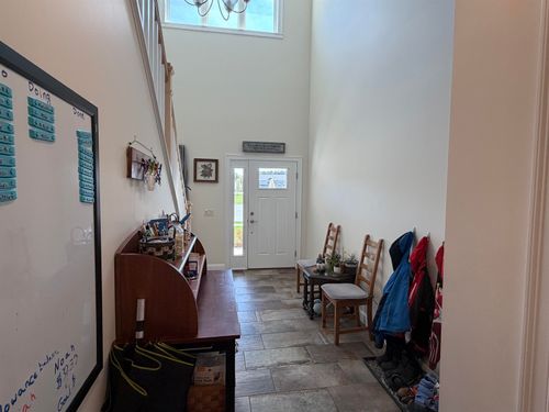 148 Chase Ct, Essex, VT, 05452-4153 | Card Image