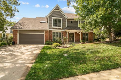 4512 Cedar Ridge Ct, Lawrence, KS, 66049-3802 | Card Image