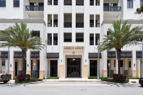 apt-619-301 Altara Ave, Coral Gables, FL, 33146-1469 | Card Image