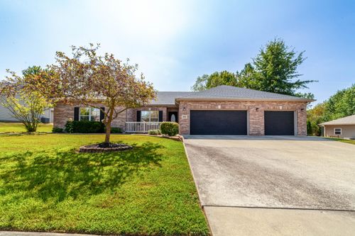 804 Justin Ln, Ashland, MO, 65010-1025 | Card Image