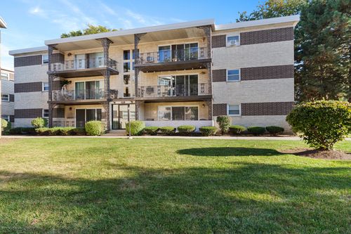 apt-6-301 Plainfield Rd, La Grange, IL, 60525-6917 | Card Image