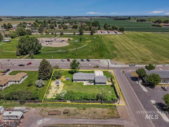 401 18 Th St, House other with 5 bedrooms, 3 bathrooms and 2 parking in Rupert ID | Image 6