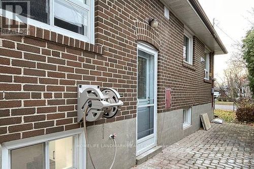 lower-236 Colborne Ave, Richmond Hill, ON, L4C2K5 | Card Image