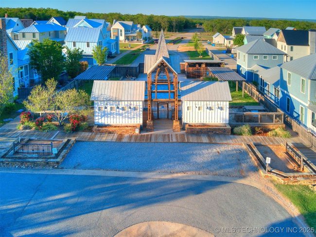 55 Boardwalk, House other with 2 bedrooms, 3 bathrooms and null parking in Carlton Lndg OK | Image 64