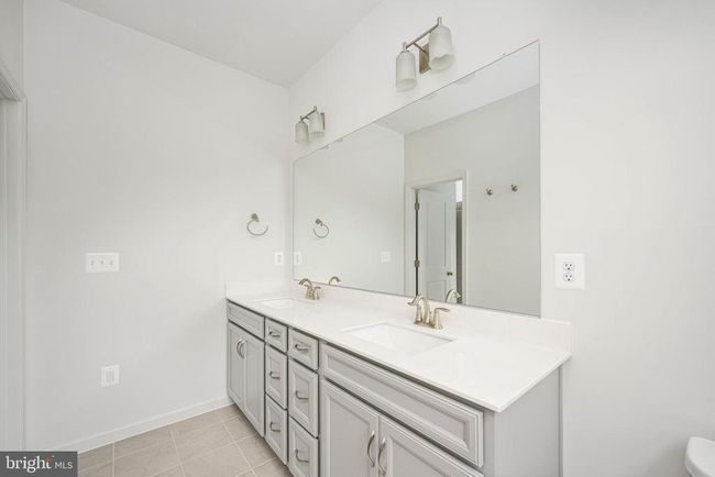 10170 Queens Way, Townhouse with 4 bedrooms, 4 bathrooms and null parking in MANASSAS VA | Image 55