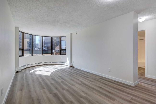 301 - 128 2 Avenue Se, Condo with 3 bedrooms, 2 bathrooms and 1 parking in Calgary AB | Image 13