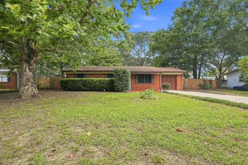53 Junior Dr, SHALIMAR, FL, 32579-1501 | Card Image