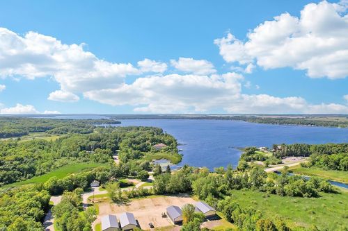 20-51021 #20 Fish Lake Rd, Detroit Lakes, MN, 56501 | Card Image