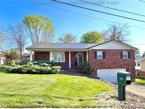 5209 Glow Drive, Charleston, WV, 25314 | Card Image