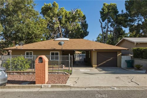 910 W George St, Banning, CA, 92220-4342 | Card Image