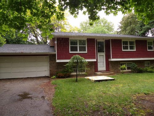243 Devon Road, Battle Creek, MI, 49015 | Card Image