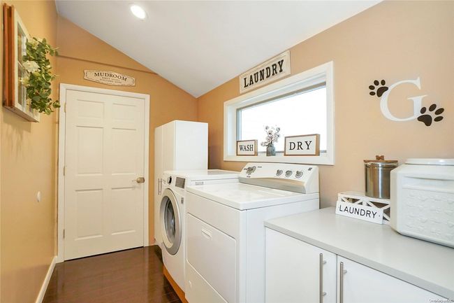 1107 Jefferson Ave, House other with 4 bedrooms, 2 bathrooms and null parking in West Islip NY | Image 16