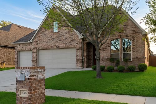 3005 S College Ave, Decatur, TX, 76234-4241 | Card Image