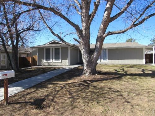 2551 S Hoyt Ct, Lakewood, CO, 80227-2942 | Card Image