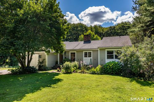 122 River Rd, Washington Depot, CT, 06794-1709 | Card Image