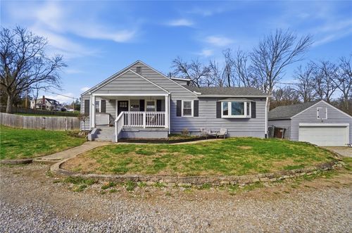 6459 Manning Rd, Miamisburg, OH, 45342-1617 | Card Image