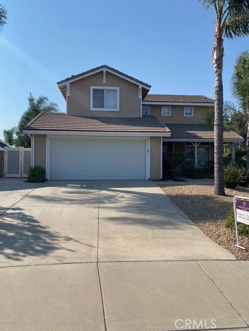 13876 Moqui Way, Corona, CA, 92883 | Card Image