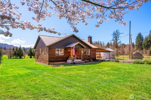 15052 Lewis River Road, Ariel, WA, 98603 | Card Image