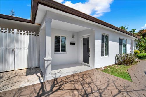 1-5901 Sw 45th St, Miami, FL, 33155-6003 | Card Image