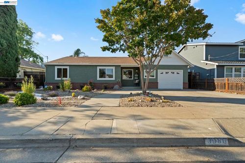 3986 California Way, Livermore, CA, 94550 | Card Image