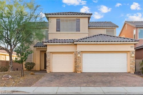 6121 Broccoli St, North Las Vegas, NV, 89081-6677 | Card Image