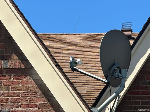 19403 Moenart St, Detroit, MI, 48234-2380 | Card Image