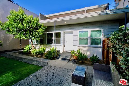 4336 Laurel Canyon Blvd, Studio City, CA, 91604 | Card Image