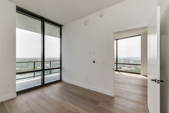 APT-2002 - 70 Rainey St, Condo with 2 bedrooms, 2 bathrooms and 2 parking in Austin TX | Image 7