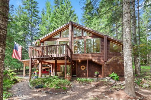 51 Paradise Ln, Priest Lake, ID, 83856-8632 | Card Image