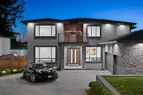 338 Mundy St, Coquitlam, BC, V3K5M4 | Card Image