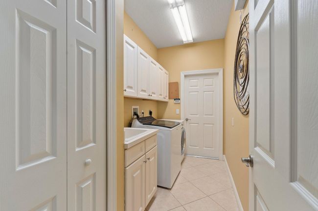 8107 Links Way, House other with 3 bedrooms, 3 bathrooms and null parking in Port St Lucie FL | Image 40