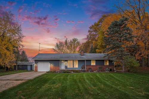 6175 E 112th St, Howard City, MI, 49329-9635 | Card Image