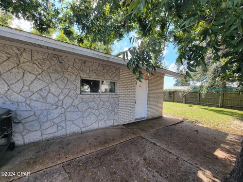 2312 E 16th Ct, Panama City, FL, 32405-6369 | Card Image