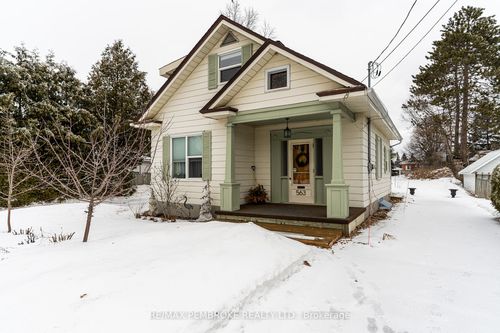 563 Perth Street, Pembroke, ON, K8A6B7 | Card Image