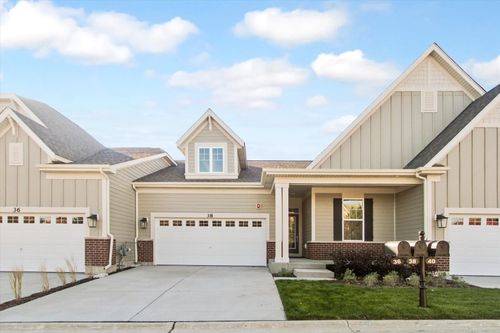 38 Tournament Dr S, Hawthorn Woods, IL, 60047-8114 | Card Image