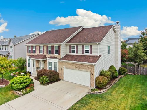 521 Litchfield Way, Oswego, IL, 60543-4203 | Card Image