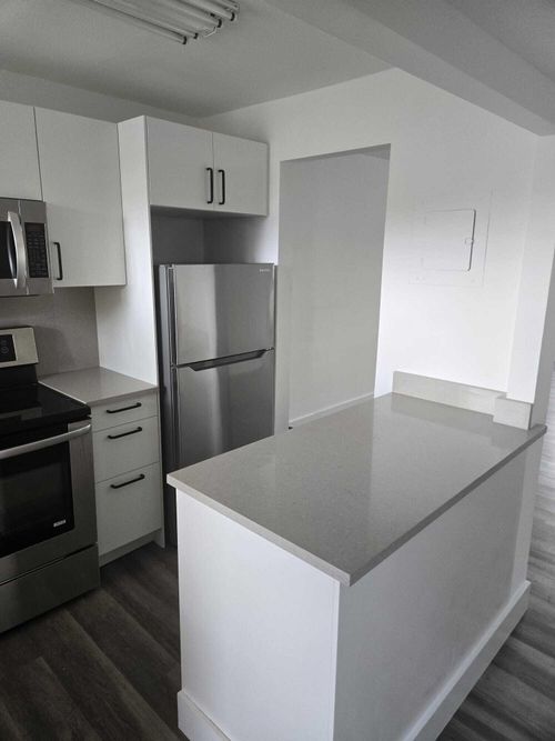 202-8305 Sunrise Lakes Boulevard, Sunrise, FL, 33322 | Card Image