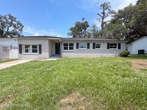 411 Capricorn Ln, Orange Park, FL, 32073-3217 | Card Image