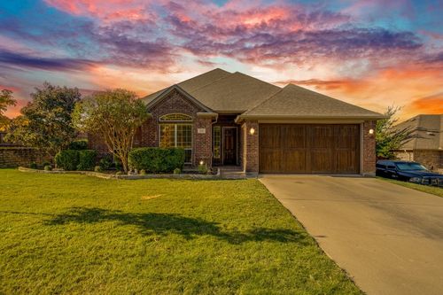315 Castle Hill Dr, Burleson, TX, 76028-3753 | Card Image