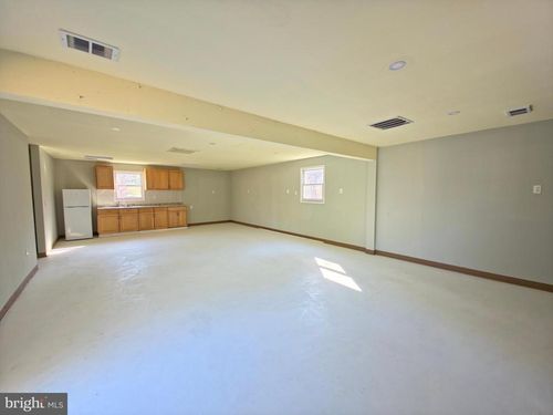 7450 Bensville Rd, Waldorf, MD, 20603-4076 | Card Image