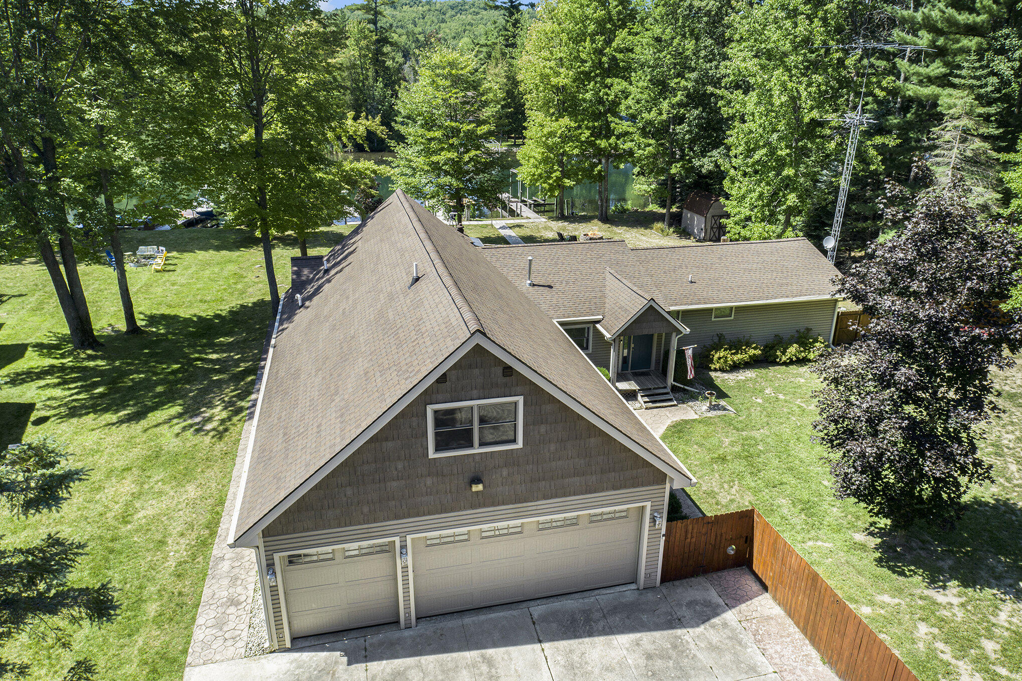 Aarwood Trl, Rapid City, MI 49676