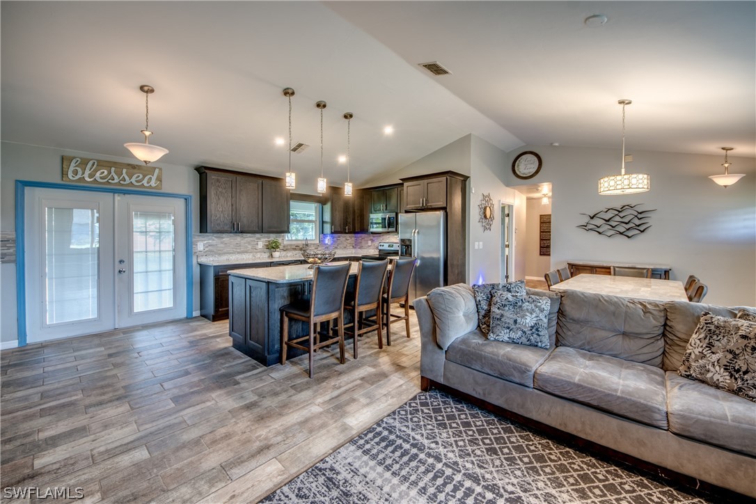 4th Ter, Cape Coral, FL 33991